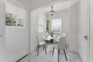 7836 N Chautauqua Blvd, Portland, OR 97217 - Photo 14