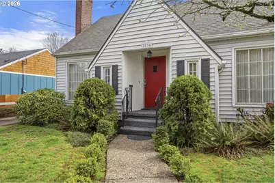 7836 N Chautauqua Blvd, Portland, OR 97217 - Photo 4