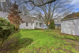 7836 N Chautauqua Blvd, Portland, OR 97217 - Photo 38