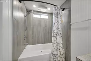 4989 Cone Ave, Eugene, OR 97402 - Photo 24