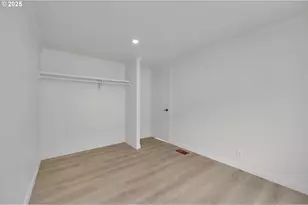 4989 Cone Ave, Eugene, OR 97402 - Photo 12