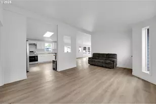 4989 Cone Ave, Eugene, OR 97402 - Photo 16