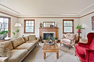 606 SW Evans St, Portland, OR 97219 - Photo 6