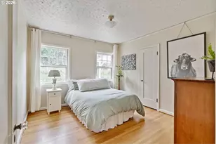 606 SW Evans St, Portland, OR 97219 - Photo 16