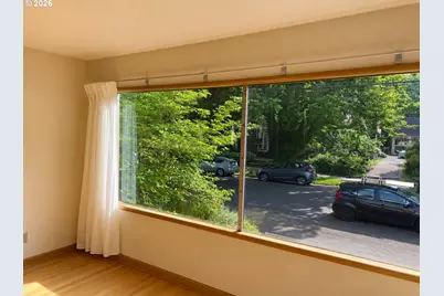 2803 NE 16th Ave, Portland, OR 97212 - Photo 6