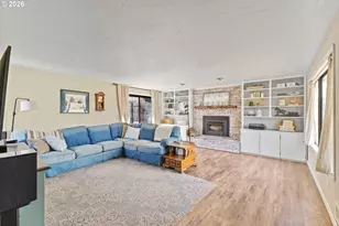 2713 Oak St, North Bend, OR 97459 - Photo 4