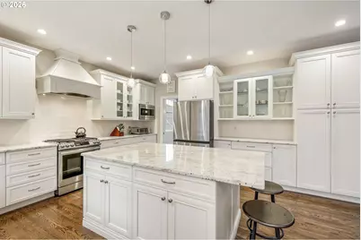 13736 SW Mistletoe Dr, Portland, OR 97224 - Photo 10