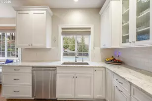 13736 SW Mistletoe Dr, Portland, OR 97224 - Photo 12