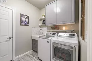 13736 SW Mistletoe Dr, Portland, OR 97224 - Photo 22