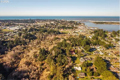 498 Klamath Ave SE, Bandon, OR 97411 - Photo 36