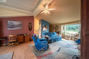 498 Klamath Ave SE, Bandon, OR 97411 - Photo 16