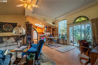 498 Klamath Ave SE, Bandon, OR 97411 - Photo 12