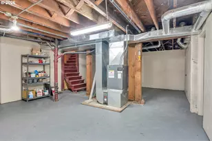 6134 E Burnside St, Portland, OR 97215 - Photo 26