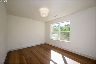 1306 NW Whipple Ave, Roseburg, OR 97471 - Photo 26