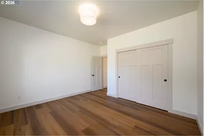 1306 NW Whipple Ave, Roseburg, OR 97471 - Photo 16