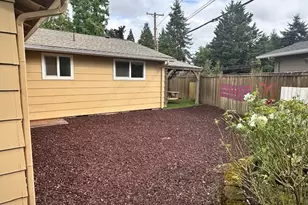 1960 Valhalla St, Eugene, OR 97401 - Photo 32