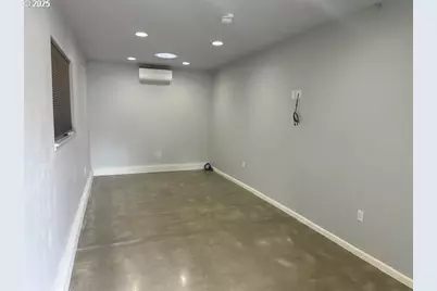 1960 Valhalla St, Eugene, OR 97401 - Photo 40