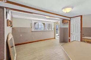 2901 NE Marine Dr, Portland, OR 97211 - Photo 18