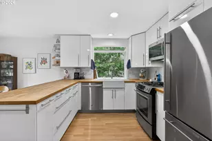 8115 SW Hemlock St, Portland, OR 97223 - Photo 8