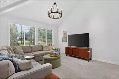 8115 SW Hemlock St, Portland, OR 97223 - Photo 6