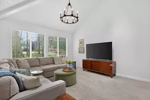 8115 SW Hemlock St, Portland, OR 97223 - Photo 6