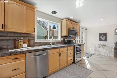 3123 SE Woodward St, Portland, OR 97202 - Photo 12