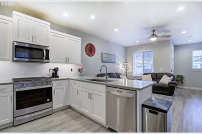 10009 NE 133rd Ave, Vancouver, WA 98682 - Photo 8