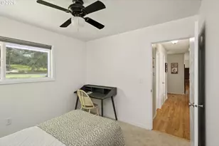 22305 NE Ilafern Ln, Dundee, OR 97115 - Photo 20