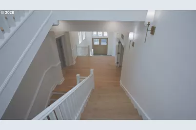 550 N 1st St, Woodburn, OR 97071 - Photo 34