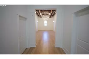 550 N 1st St, Woodburn, OR 97071 - Photo 22