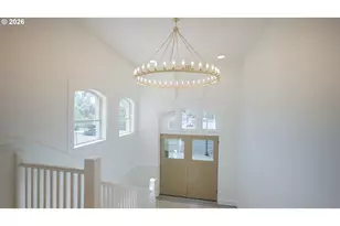 550 N 1st St, Woodburn, OR 97071 - Photo 20