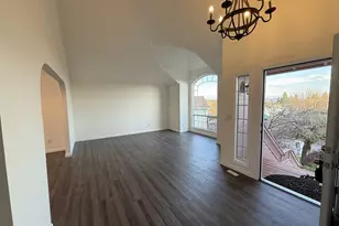 11867 SE Mountain Sun Dr, Clackamas, OR 97015 - Photo 2