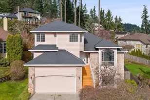 11867 SE Mountain Sun Dr, Clackamas, OR 97015 - Photo 2