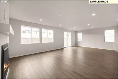 1047 Clemson St, Woodburn, OR 97071 - Photo 12