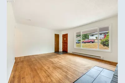 650 SW Chestnut St, Clatskanie, OR 97016 - Photo 6
