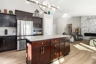 17200 NE Slope Ln, Newberg, OR 97132 - Photo 12