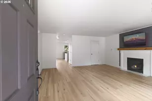 19095 Barrington Ave, Sandy, OR 97055 - Photo 6