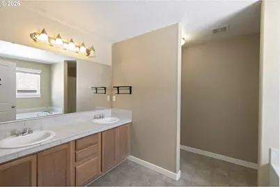 19095 Barrington Ave, Sandy, OR 97055 - Photo 20