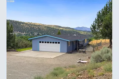 106 NE Charolais Hts, John Day, OR 97845 - Photo 2