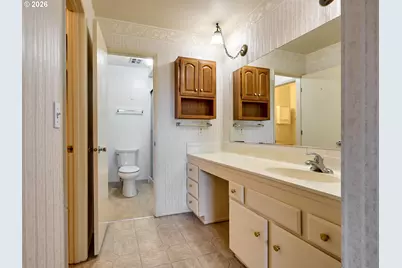 950 Evergreen Rd #221, Woodburn, OR 97071 - Photo 20
