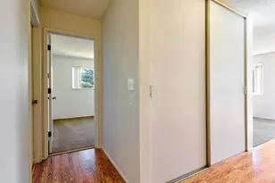 950 Evergreen Rd, Woodburn, OR 97071 - Photo 16