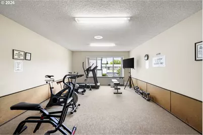950 Evergreen Rd #221, Woodburn, OR 97071 - Photo 34