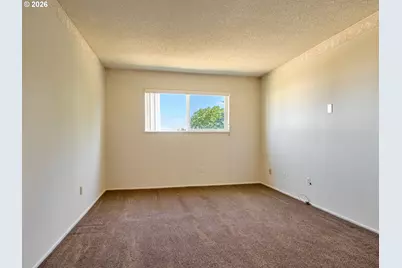 950 Evergreen Rd #221, Woodburn, OR 97071 - Photo 18