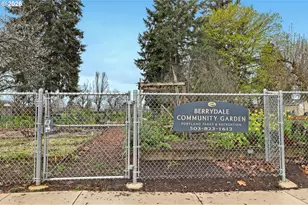 8915 SE Market St, Portland, OR 97216 - Photo 26