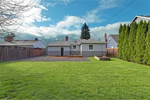 8915 SE Market St, Portland, OR 97216 - Photo 18