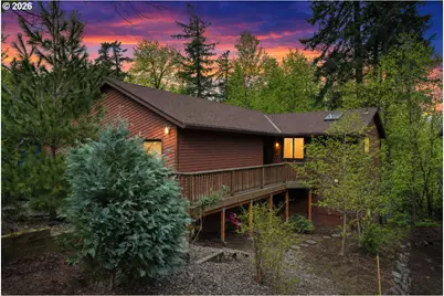 4025 SW Pomona St, Portland, OR 97219 - Photo 2