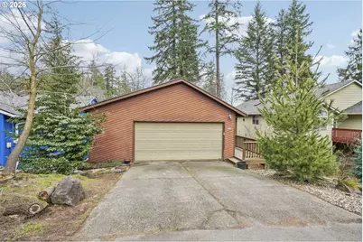 4025 SW Pomona St, Portland, OR 97219 - Photo 2