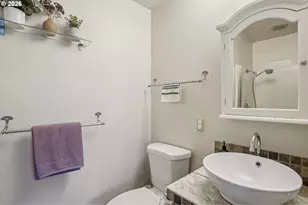 4025 SW Pomona St, Portland, OR 97219 - Photo 24