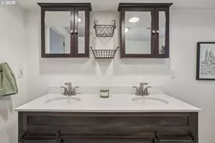 4025 SW Pomona St, Portland, OR 97219 - Photo 38