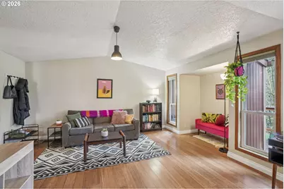 4025 SW Pomona St, Portland, OR 97219 - Photo 4